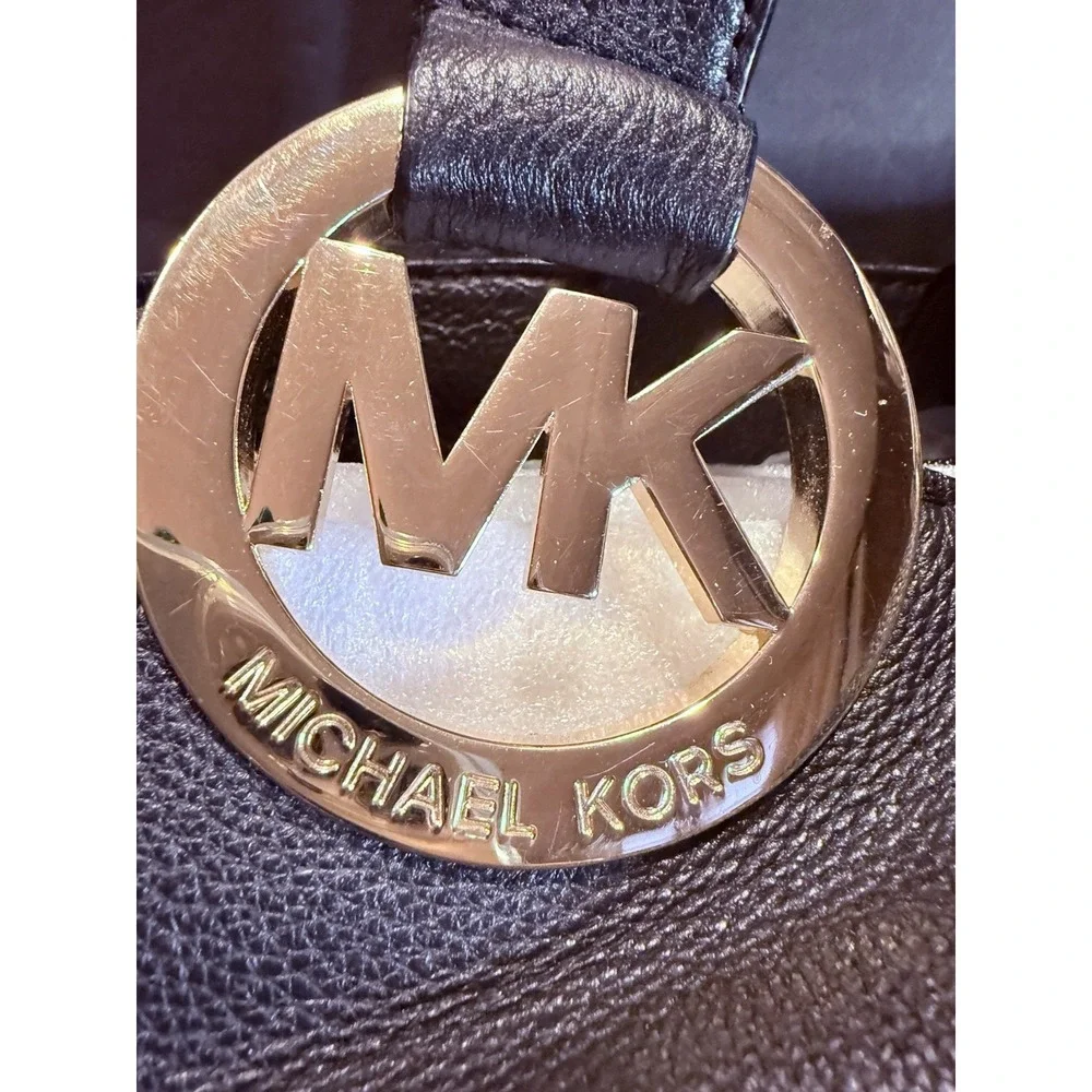Michael Kors Black Pebbled Leather Shoulder Bag Gold Tone Hardware Medium